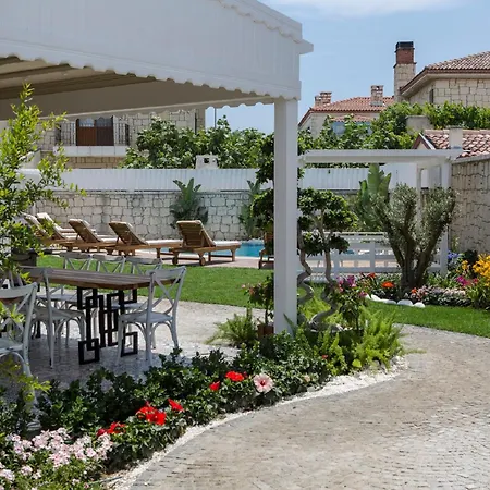 Kokopelli Bed & Breakfast