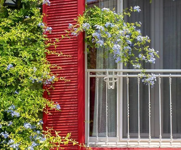 Bed & Breakfast Kokopelli Alaçatı